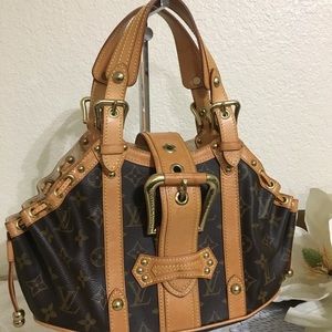 Authentic Theda